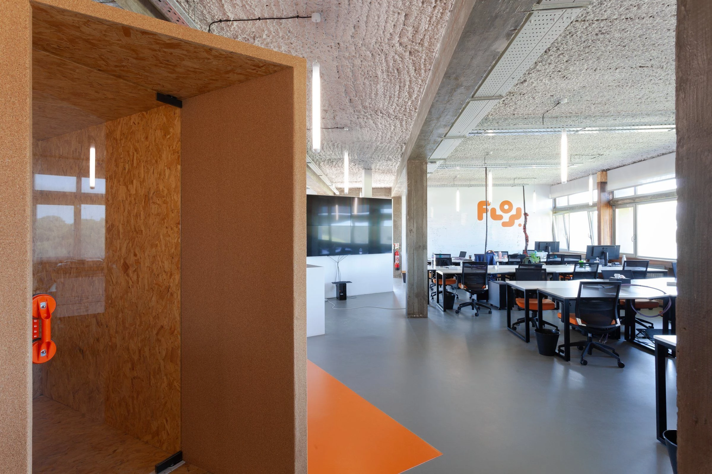 FLOW 办公室设计丨葡萄牙丨ARQX Arquitectos-5