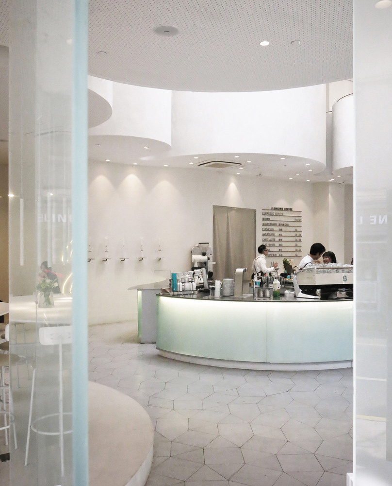 上海繁华商圈的宁静咖啡空间-25