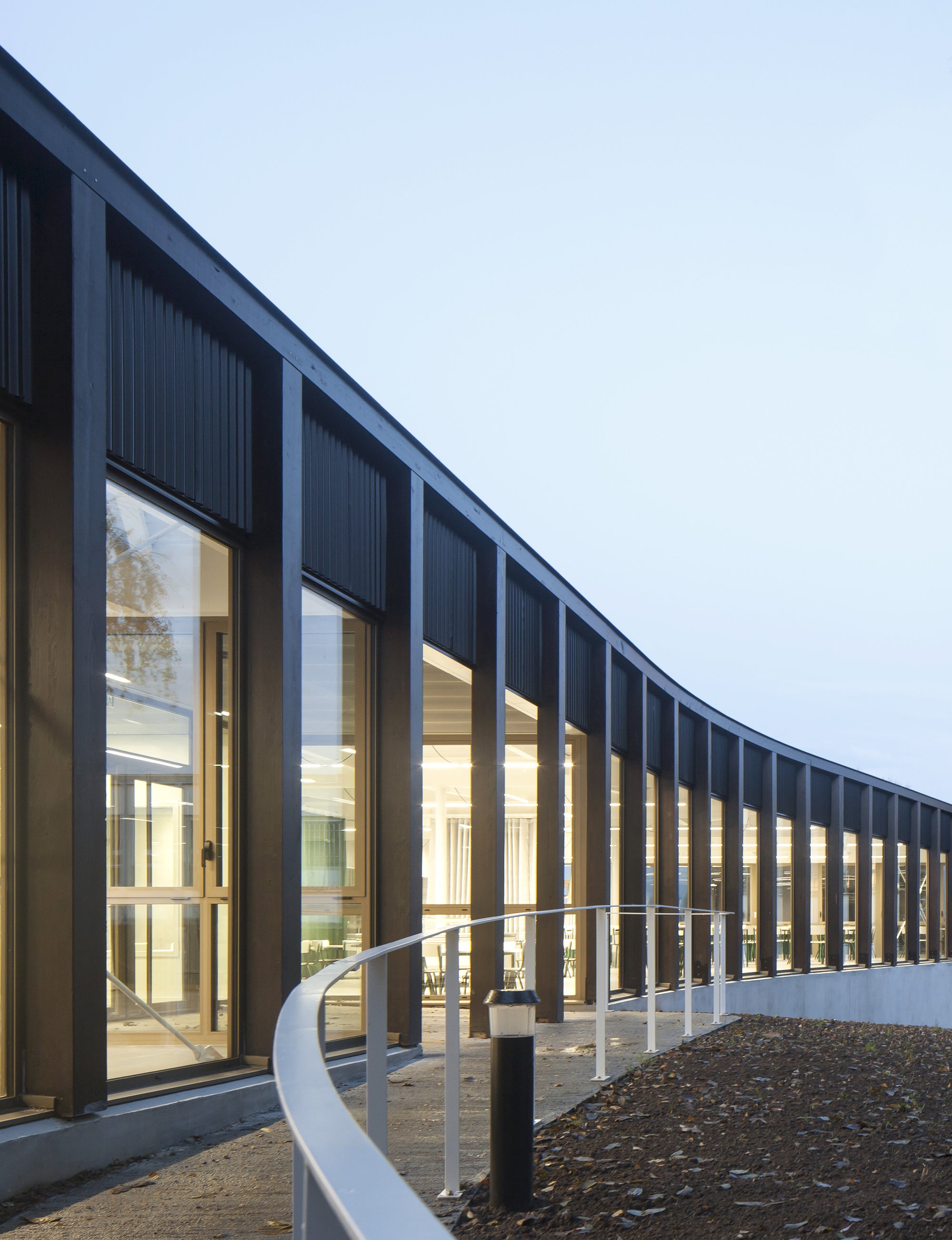 School Cafeteria and Multipurpose Room  / LT2A-26