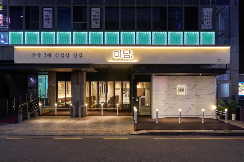 50 坪现代简约风家居设计，展现空间美学的魅力-2