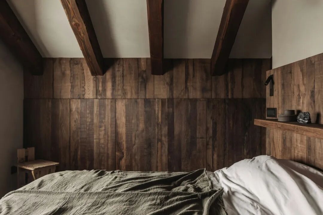 库马约尔小镇小木屋改造丨意大利丨Maison Osaïn-25