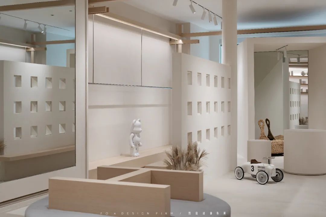 打破重组构建新秩序,南京 100㎡童装店设计展示创新空间美学-66