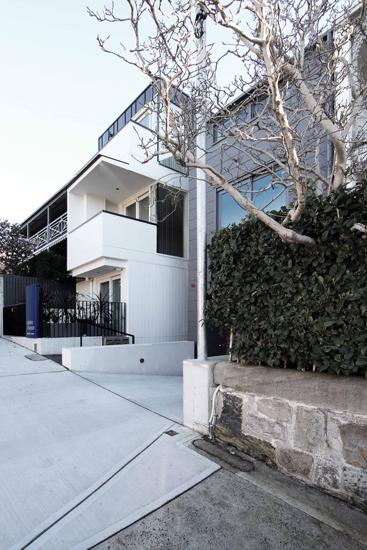 3 Townhouses in Balmain  Shed with Terence Yong-1