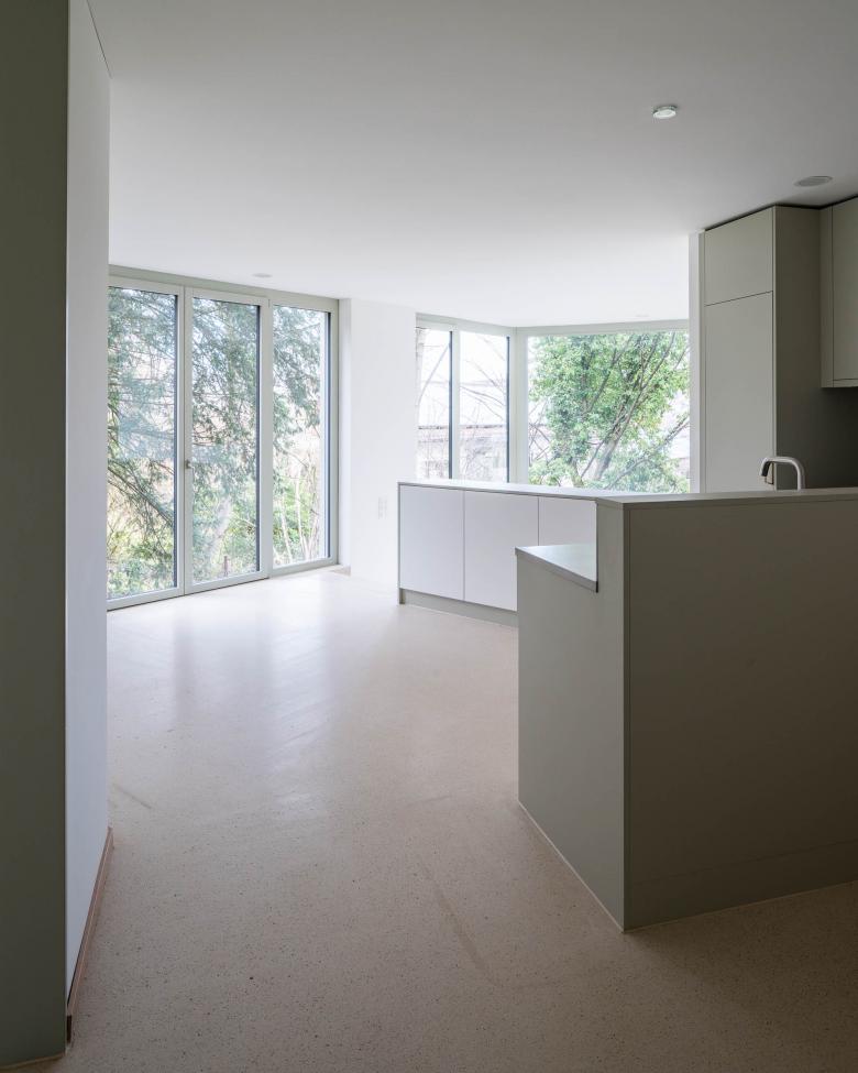 贝尔特步行街的房子丨瑞士-8