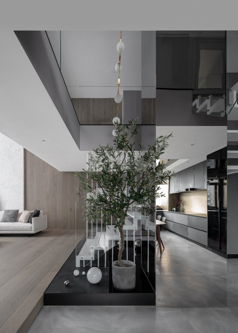 300㎡毛坯,loft公寓重装丨中国广州-13