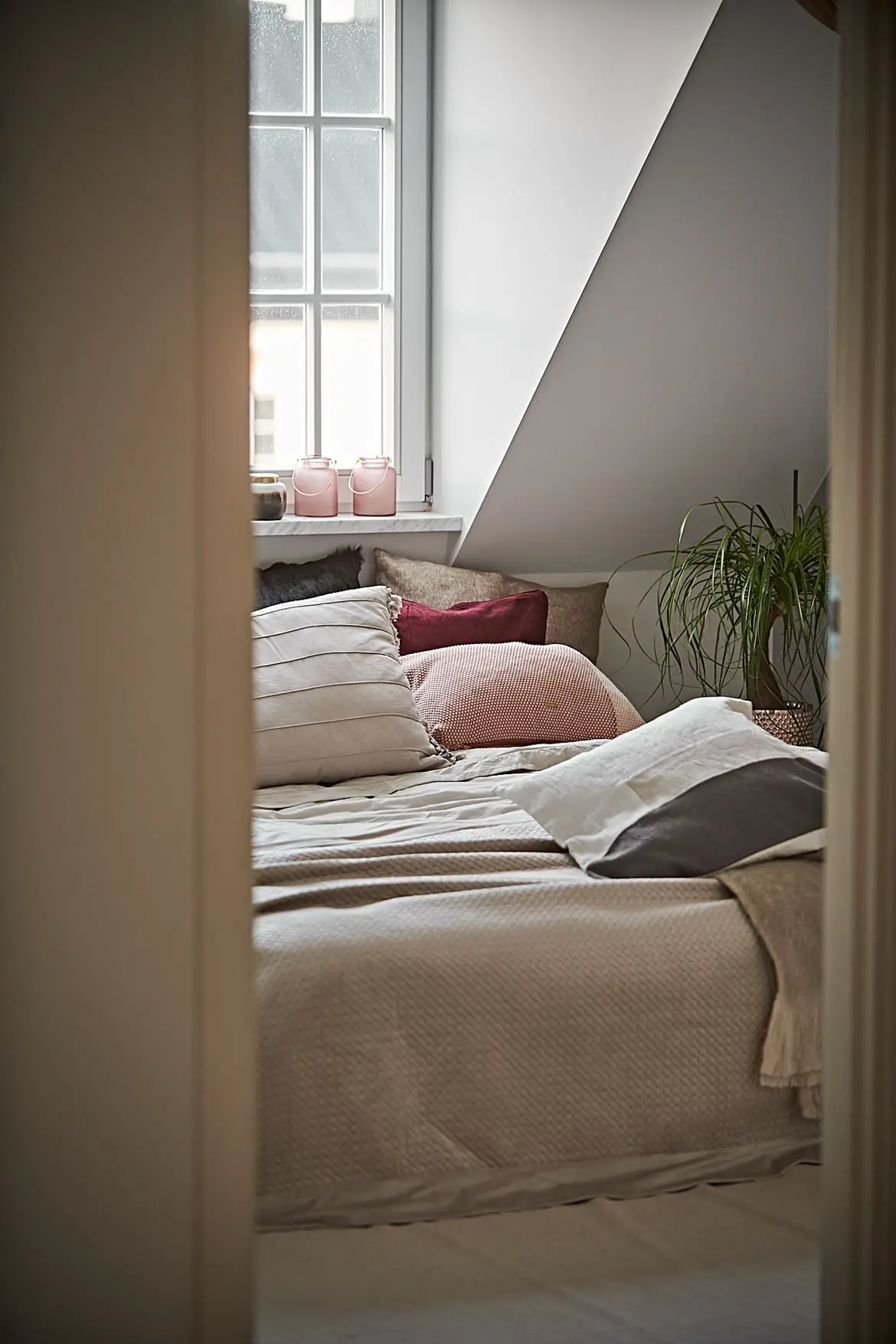 瑞典百年建筑顶层公寓的魔力夜晚-23