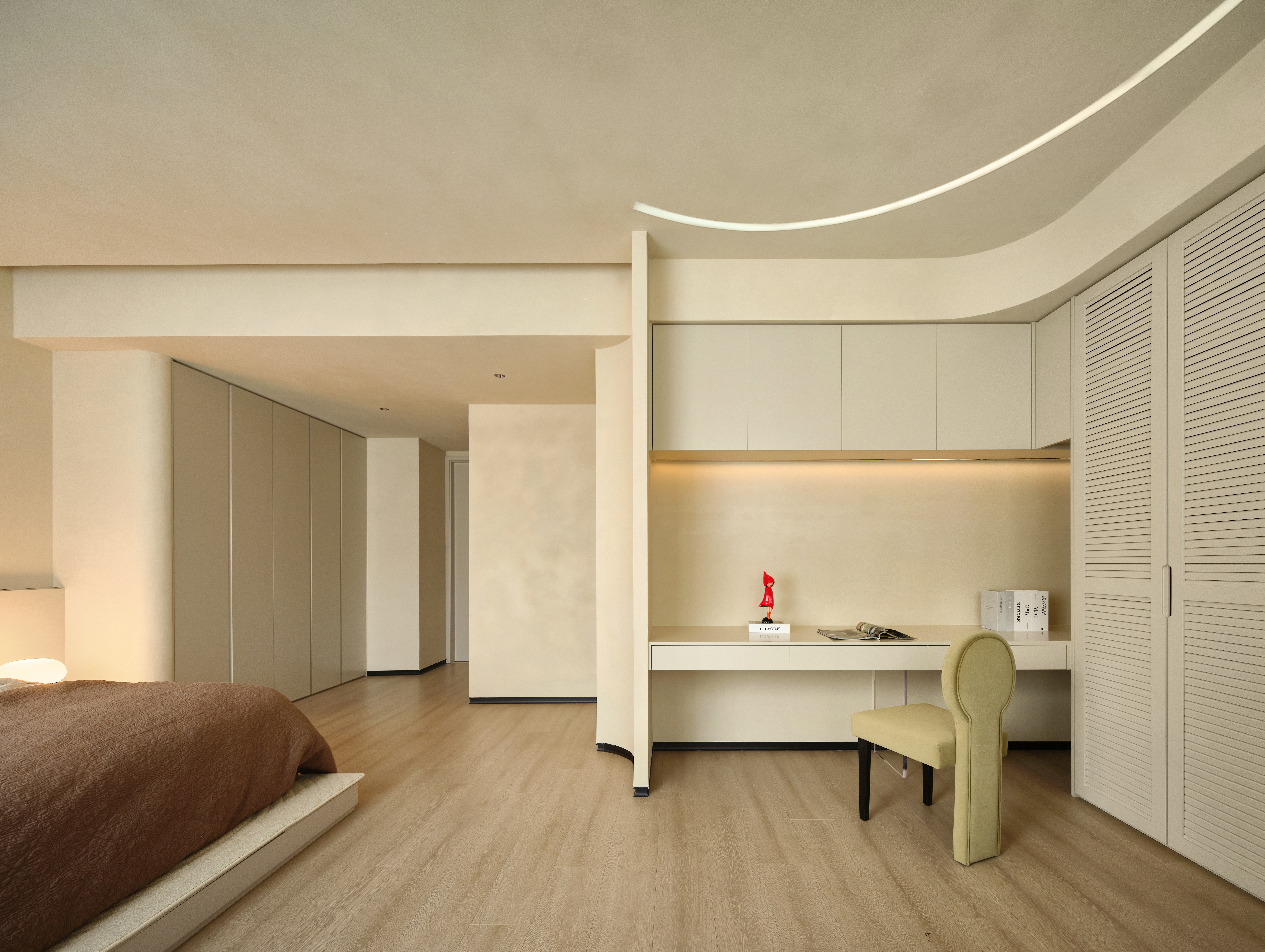 300㎡解构主义空间，建筑系海归独居男的精神自留地-28