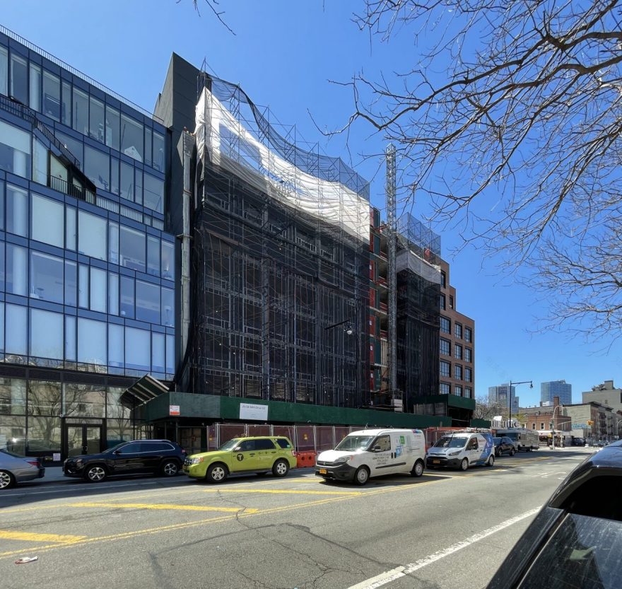 44th Drive 混合用途建筑丨美国纽约丨C3D Architecture PLLC-10