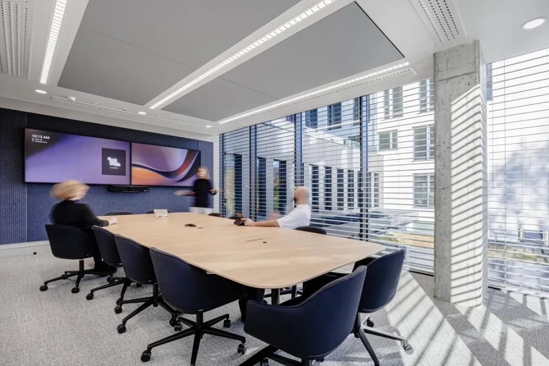 波兰金融公司办公设计丨波兰格丁尼亚丨Workplace-35