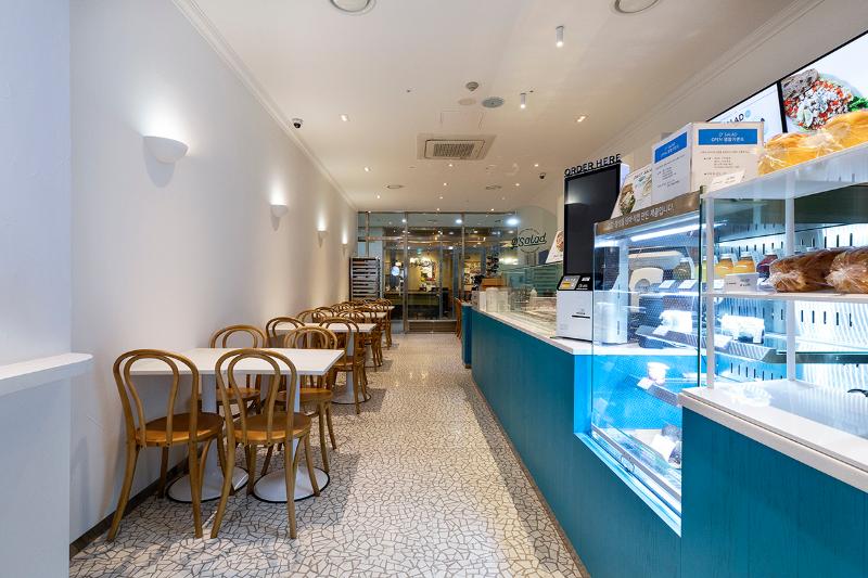 简约 15 坪小公寓，色彩点亮生活-3