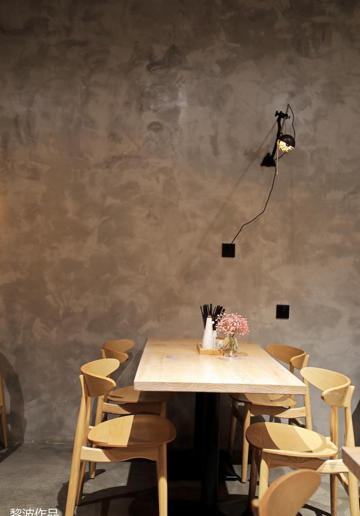 初夏花园 | 极简工业风餐厅设计-24