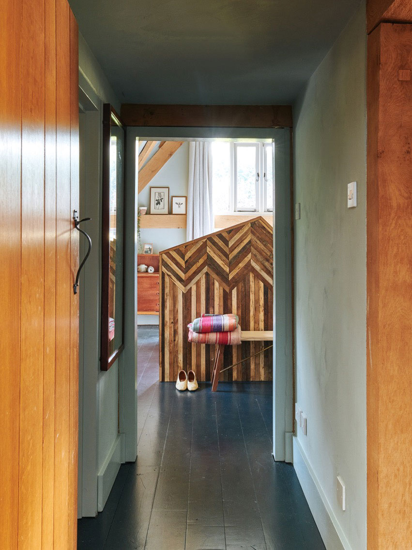 年轻设计师的英国传统乡村别墅-11