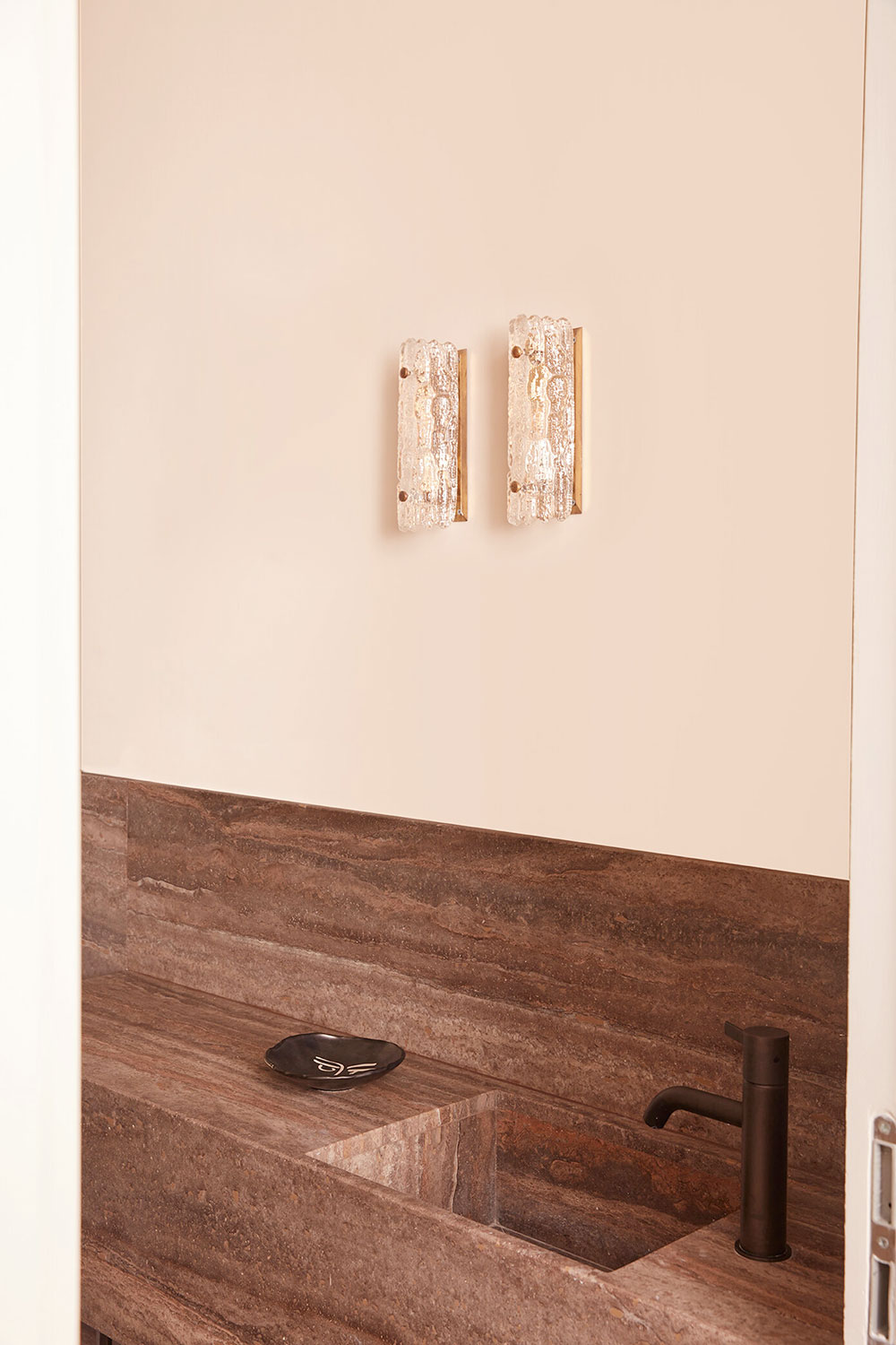 现代巴黎魅力公寓设计-13