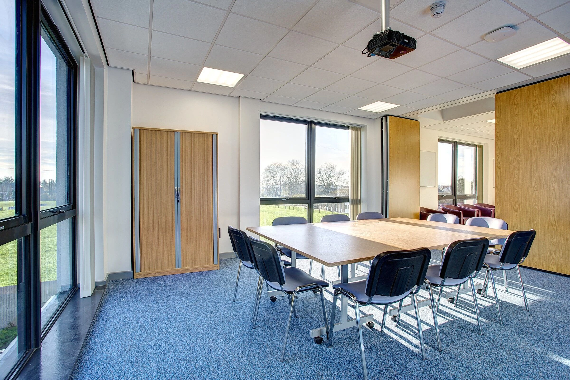 比斯特社区医院丨英国丨IBI Group-12