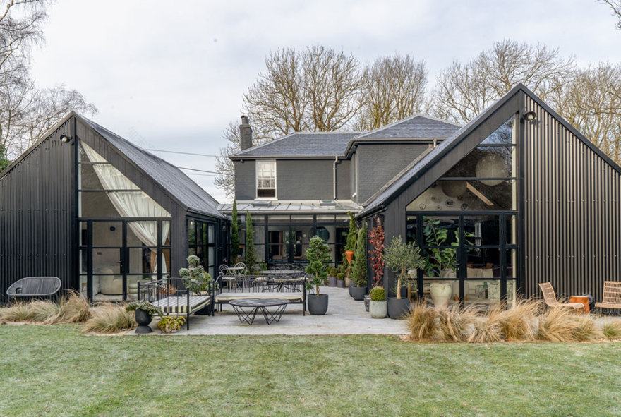 英伦风与北欧风的完美融合 | 肯特乡村别墅-4