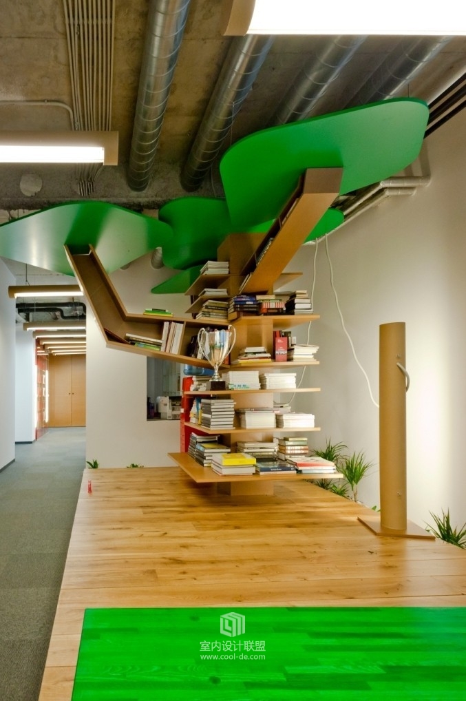 McCann-Erickson 办公室-10