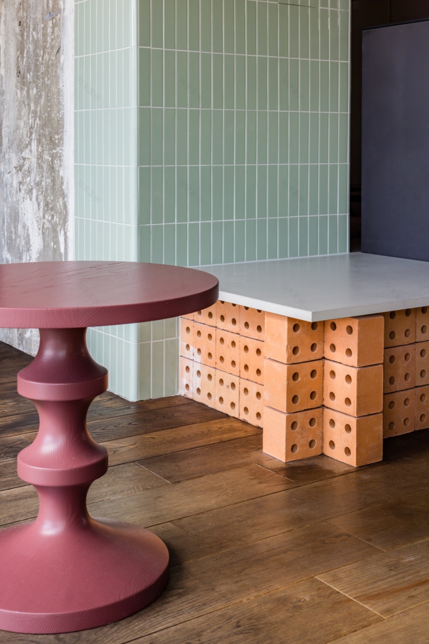 Bikini 25hours酒店翻新项目丨德国柏林丨studio aisslinger-58