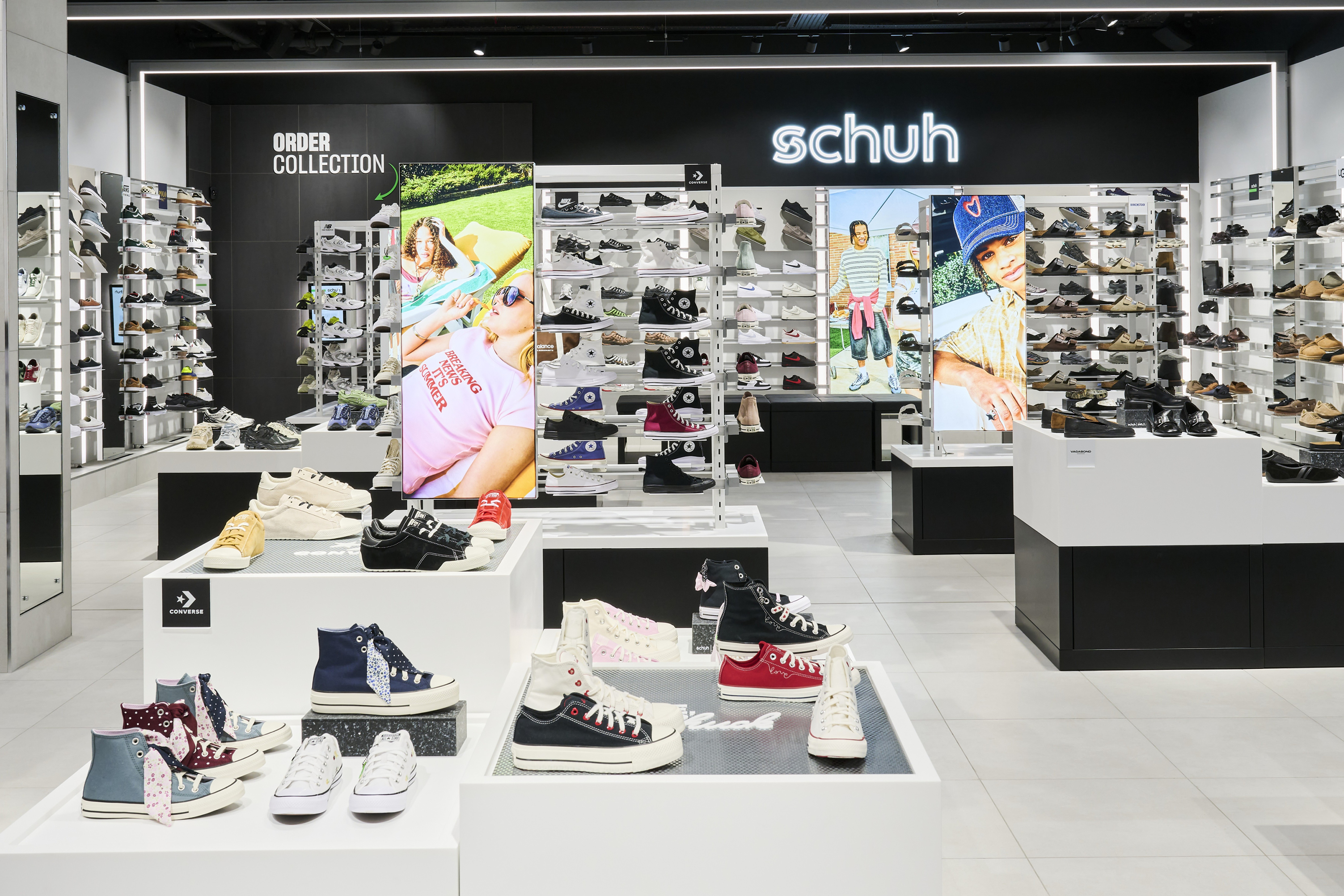 SCHUH在Meadowhall购物中心重新开业店铺更新丨英国谢菲尔德丨Briggs Hillier-0