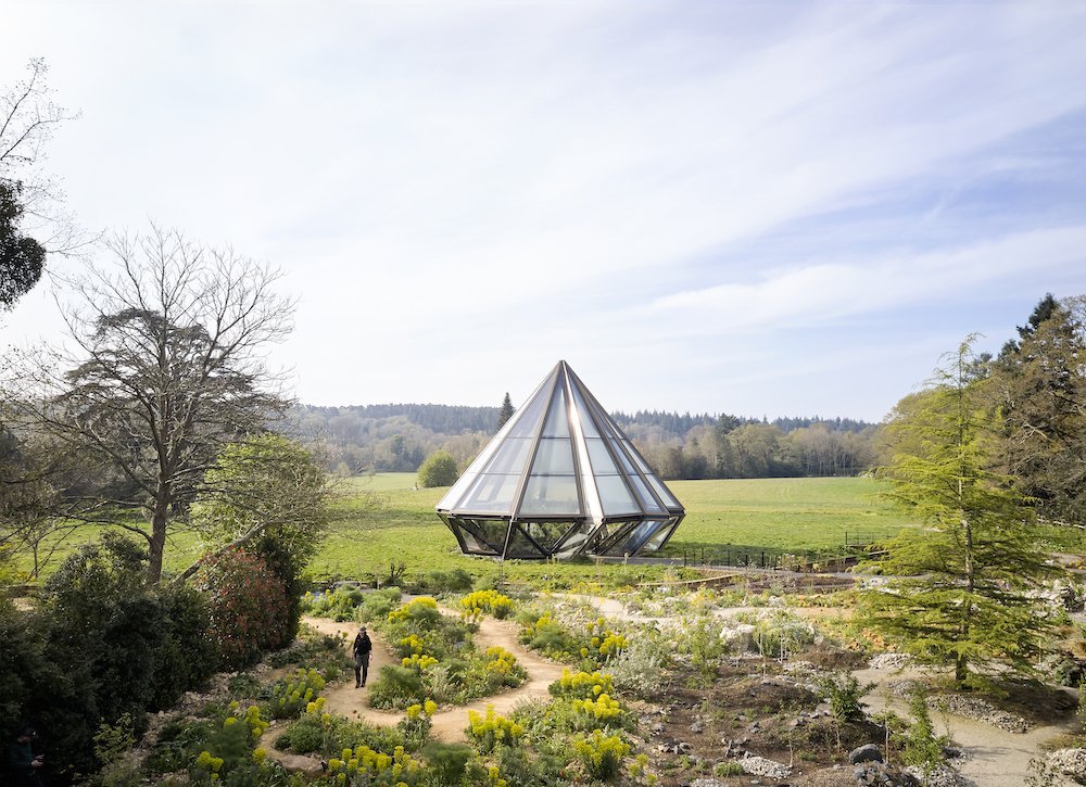 Heatherwick Studio的英国乡村动态玻璃屋及丝路花园-36
