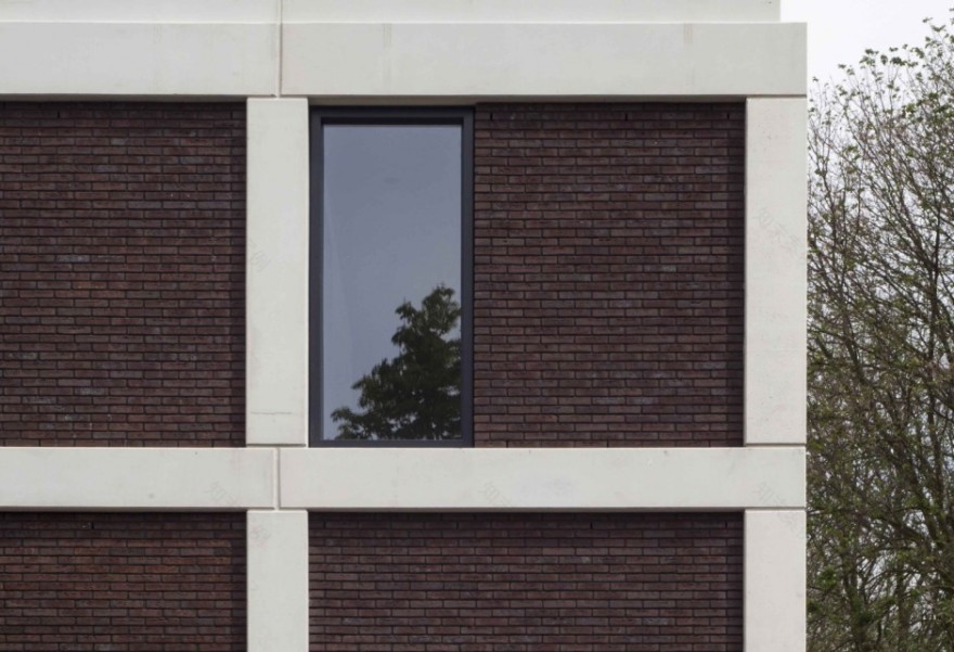 正方形;广场;平方(需结合具体语境确定准确含义)丨荷兰鹿特丹丨Team Paul de Vroom + Sputnik-7