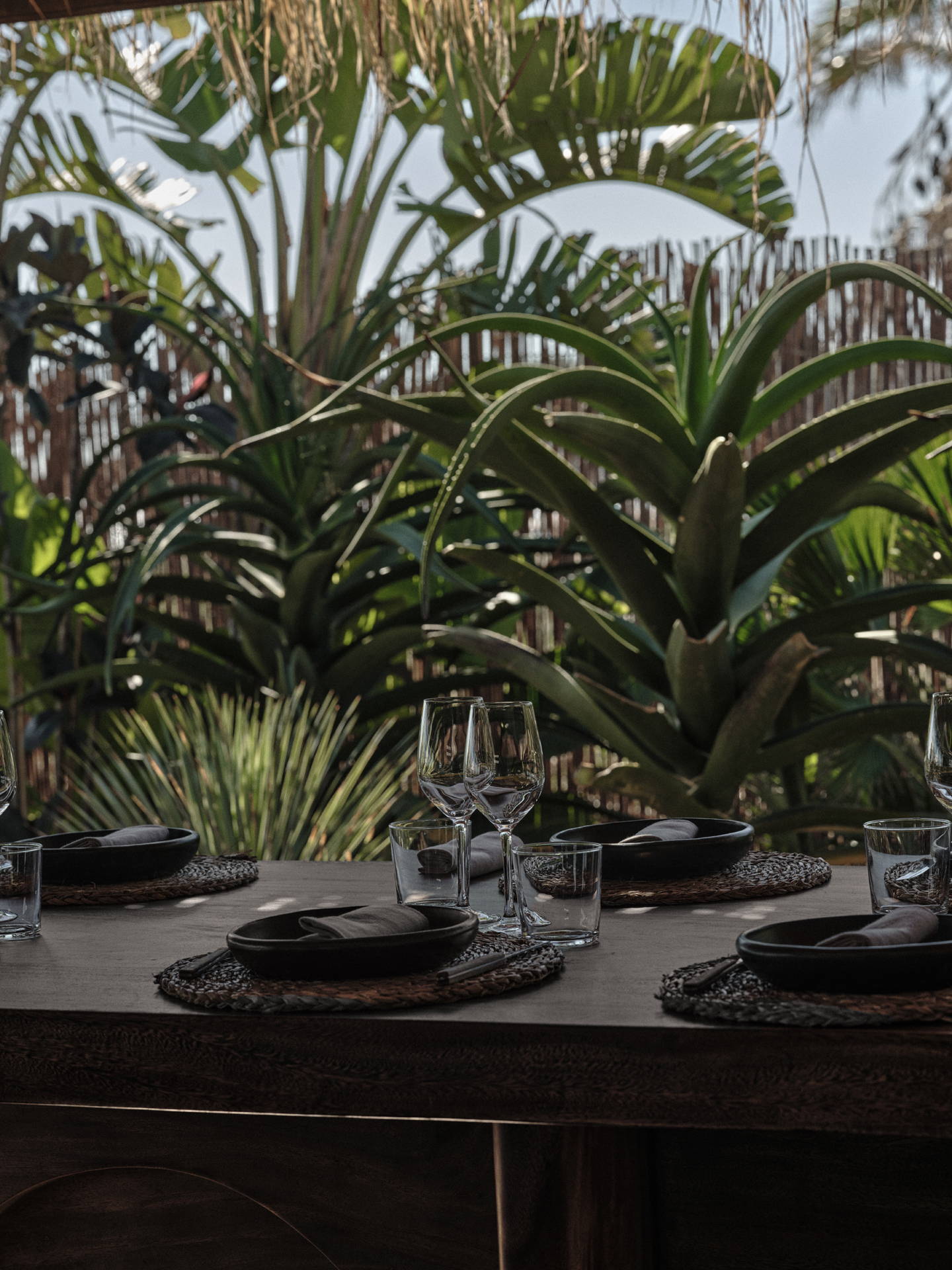 伊维萨岛海滨别墅丨Annabell Kutucu,Lambs and Lions-15