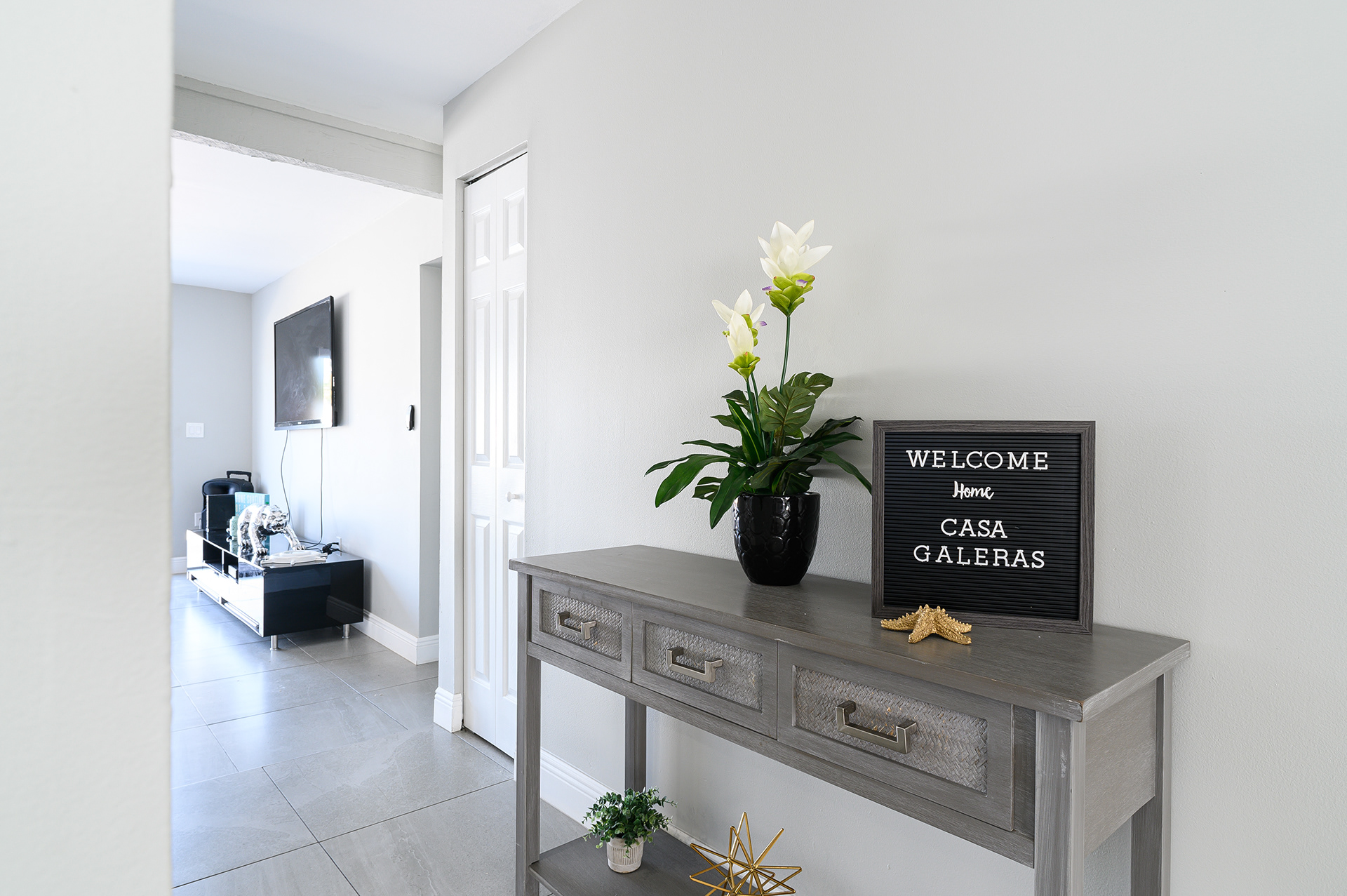 Complete Airbnb Listing 2-9