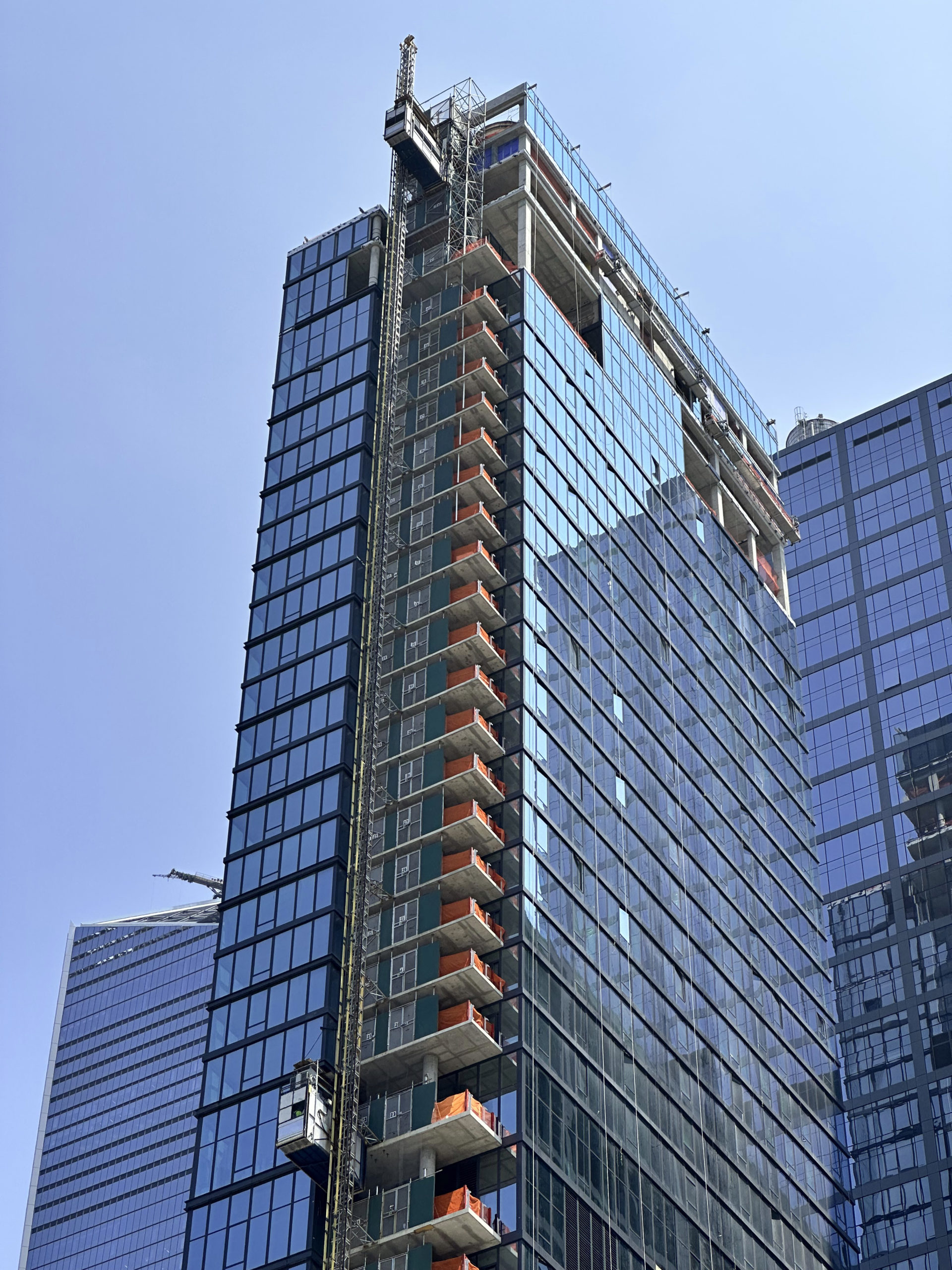 606 West 30th Street's Glass Façade Nears Completion in West Chelsea, Manhattan - New York YIMBY-9