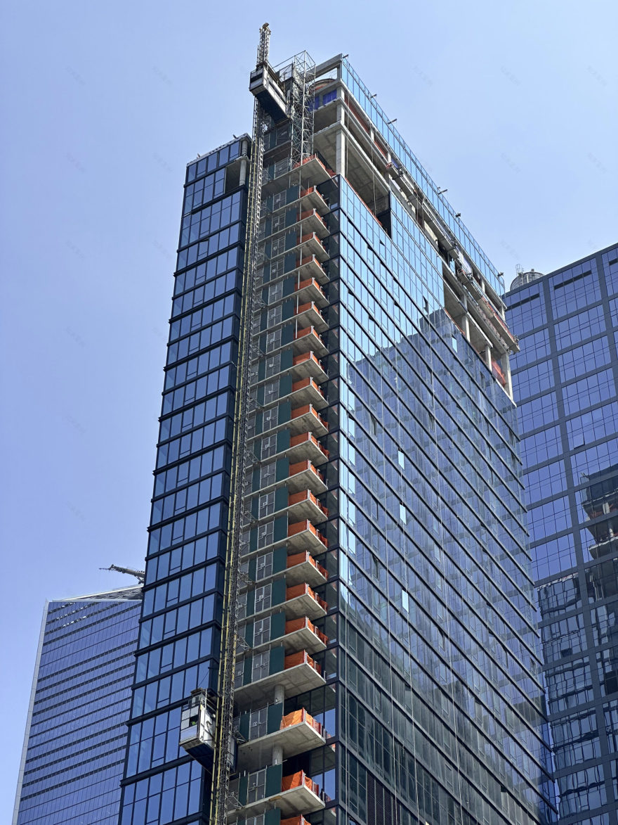 606 West 30th Street's Glass Façade Nears Completion in West Chelsea, Manhattan - New York YIMBY-9