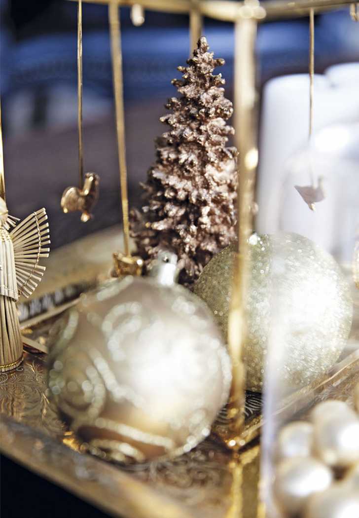 黑色圣诞树助力丹麦哥本哈根公寓独特设计-8