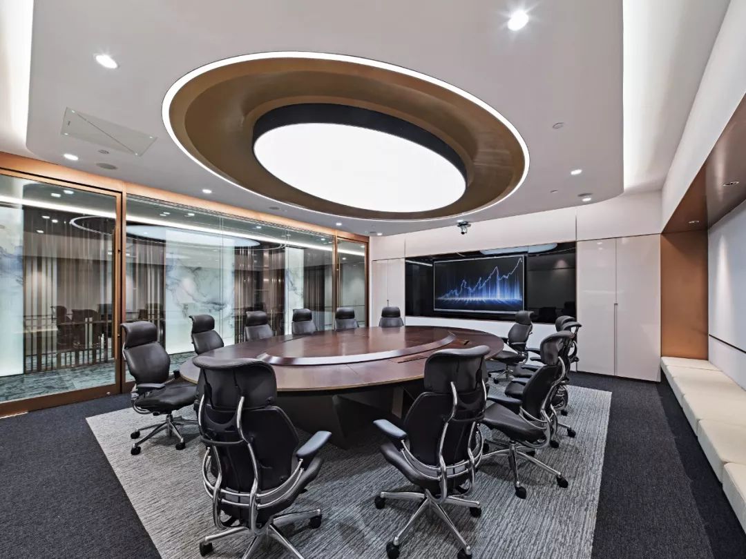 国泰君安期货 | 色彩缤纷的金融才俊办公空间-36