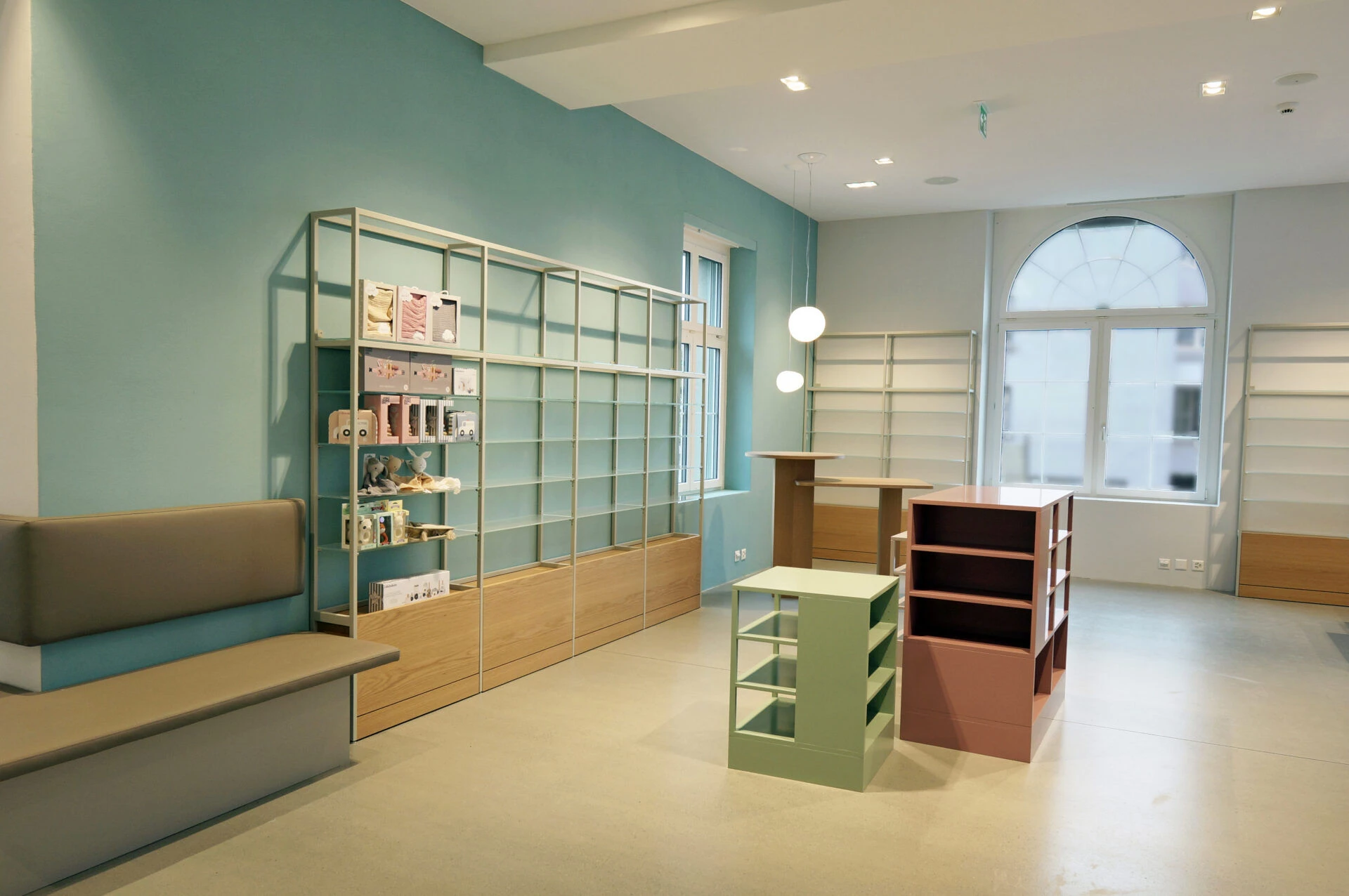 Vitaluce Pharmacy 室内设计丨瑞士丨Global Shop Design GmbH-10