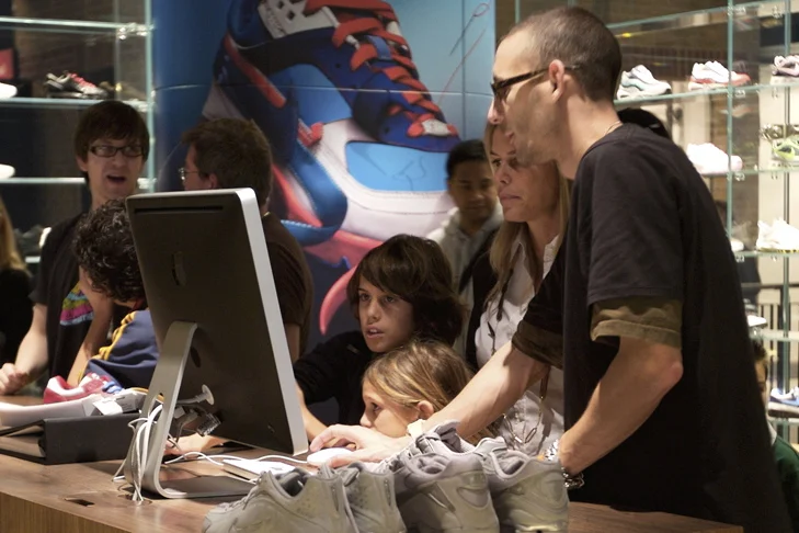 耐克个性化定制工作室丨英国伦敦-18