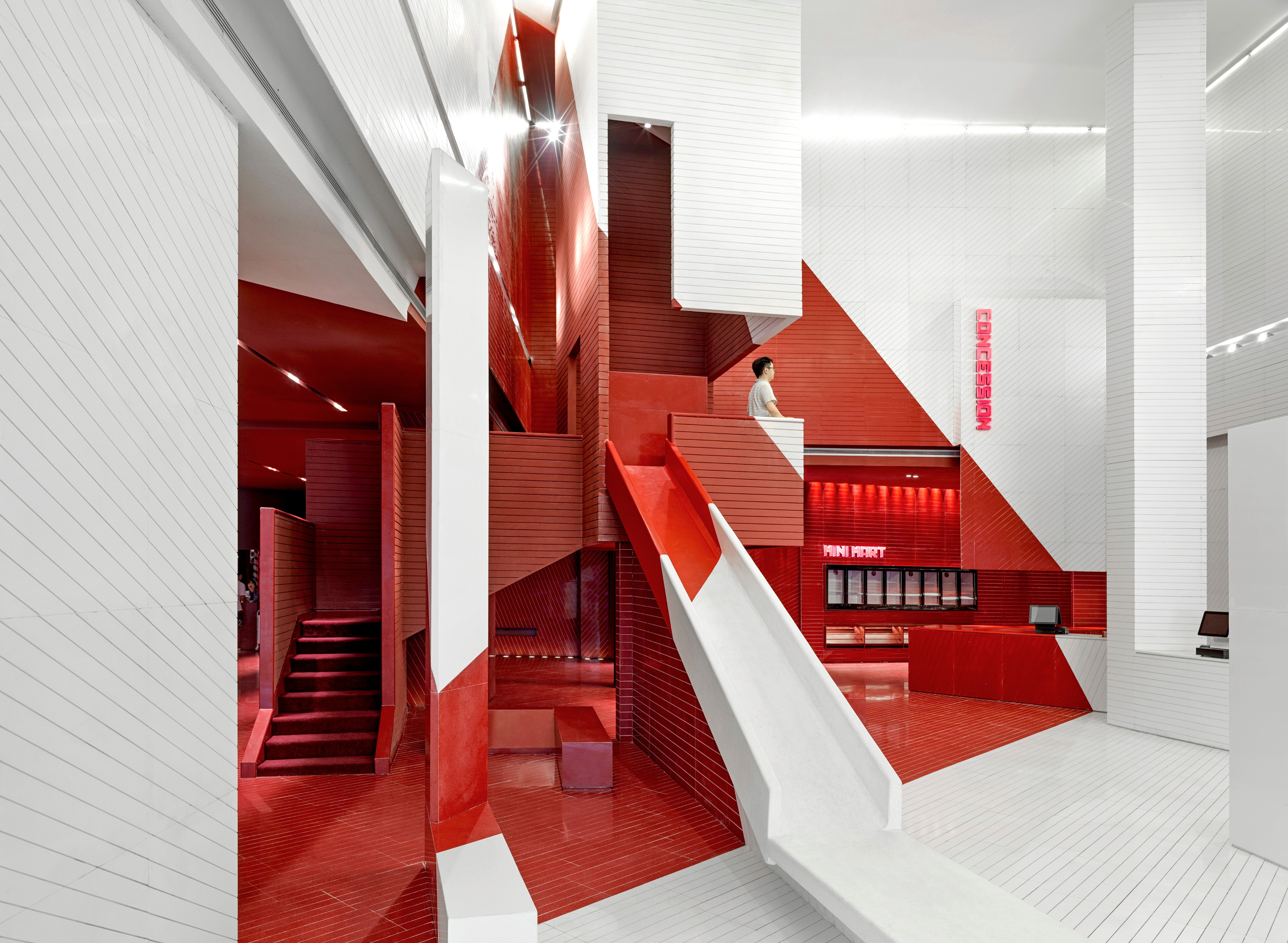 长江太阳里电影院 XianLaBotanicaCapitalandMall | 颠覆传统的红色电影世界-17