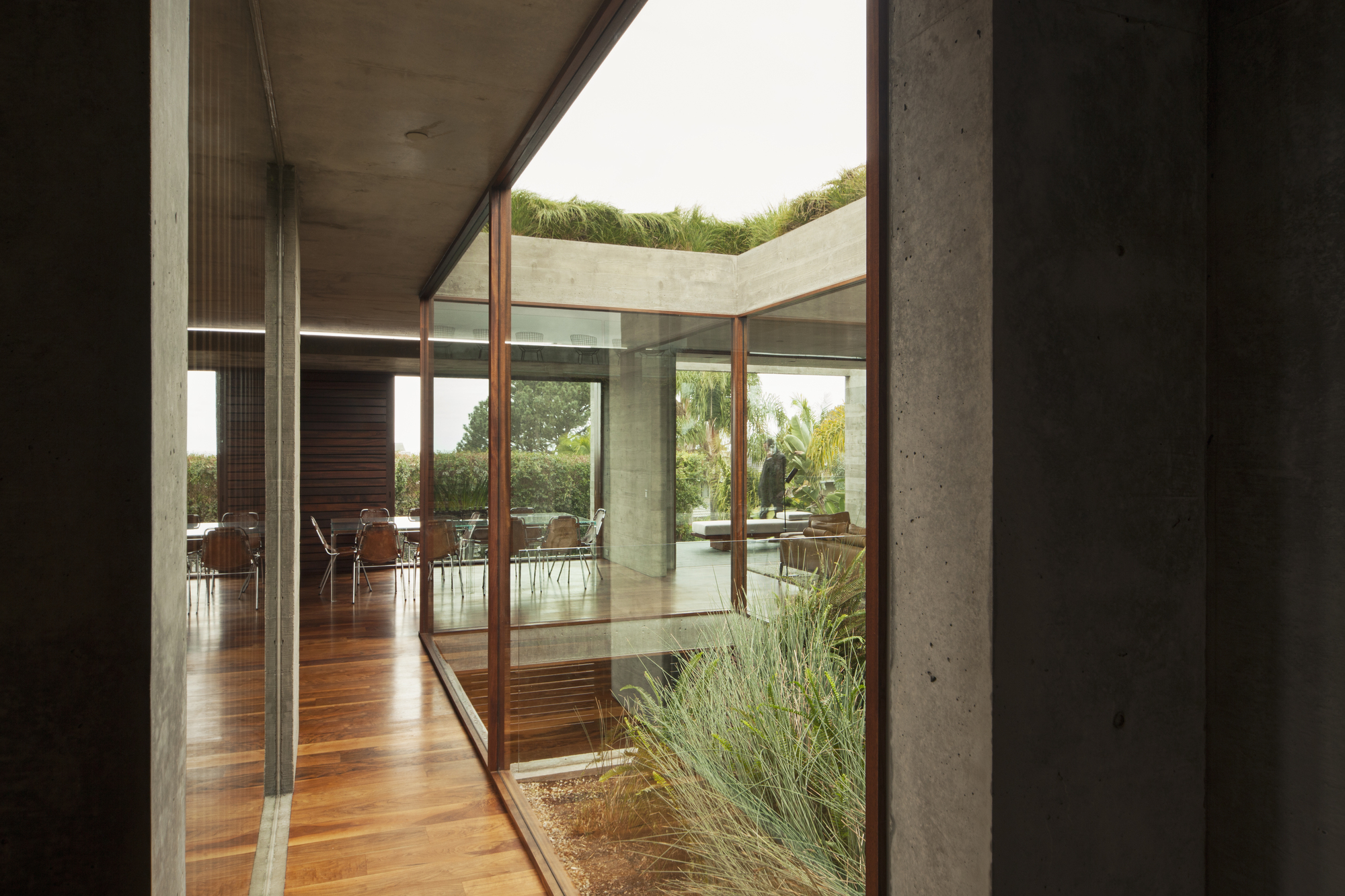 绿意掩映的静谧空间——Phoenix House-24