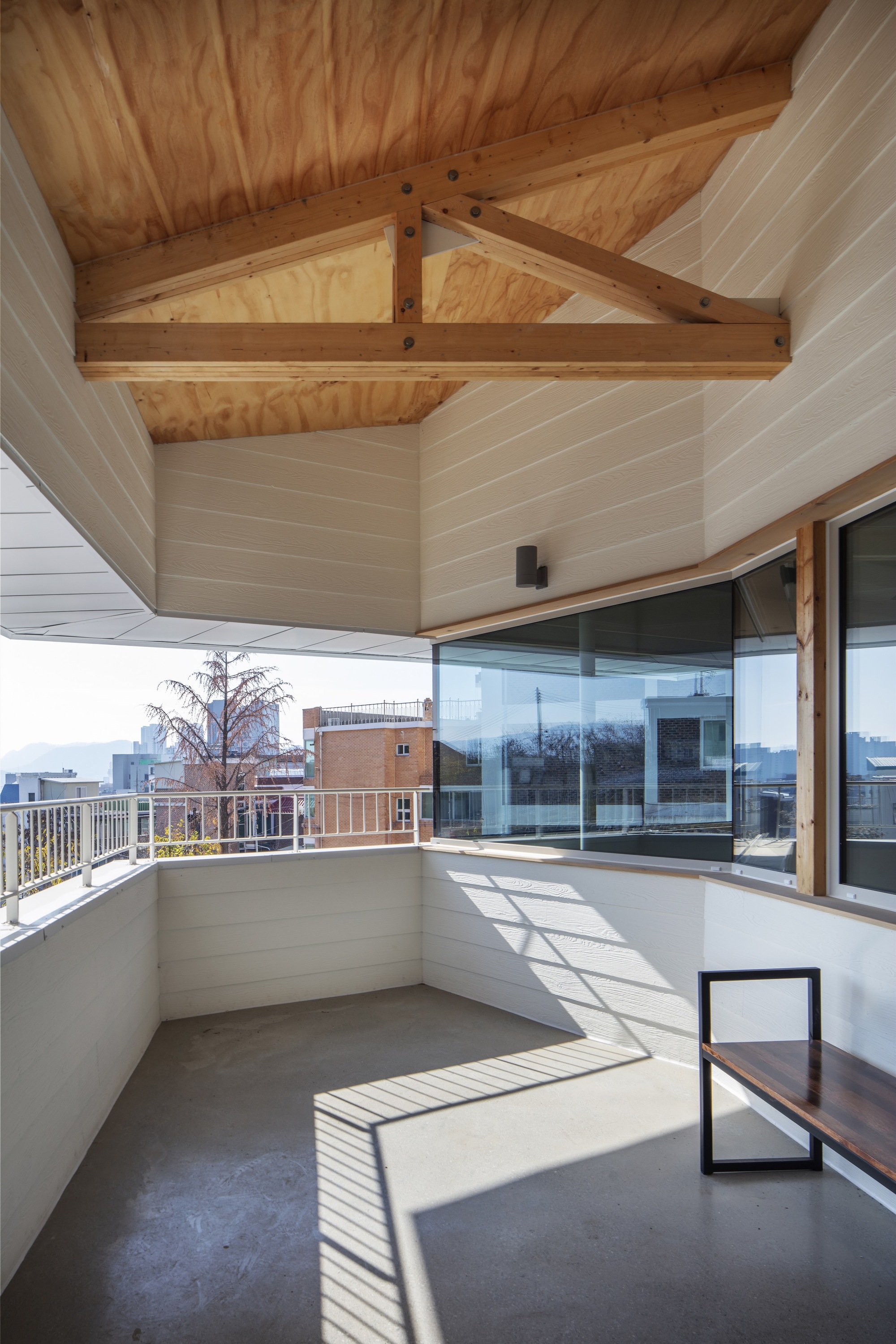 Gyodong 社区中心丨韩国春川市丨studiothewon-35