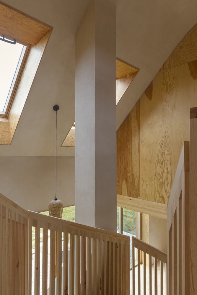 卡尔斯泰因河畔的绿色乡愁 · Casa De Mi Luna-35