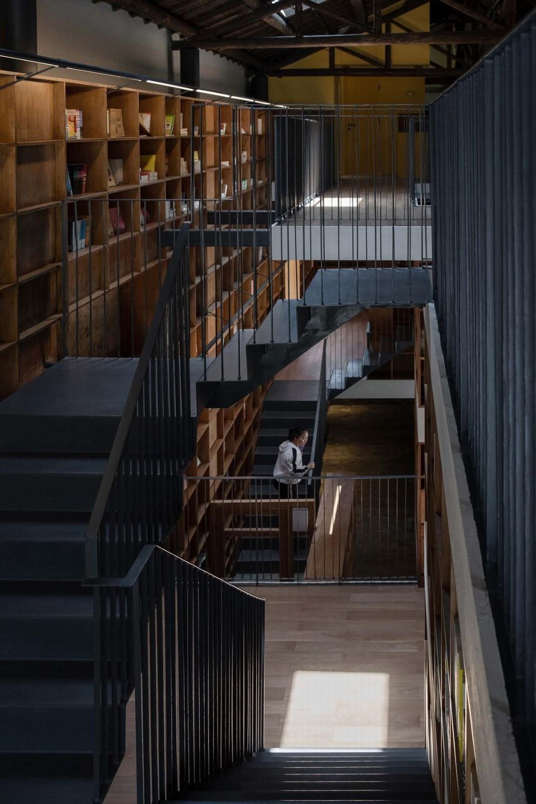 青龙坞言几又乡村胶囊旅社书店丨中国金华丨西涛设计工作室-30