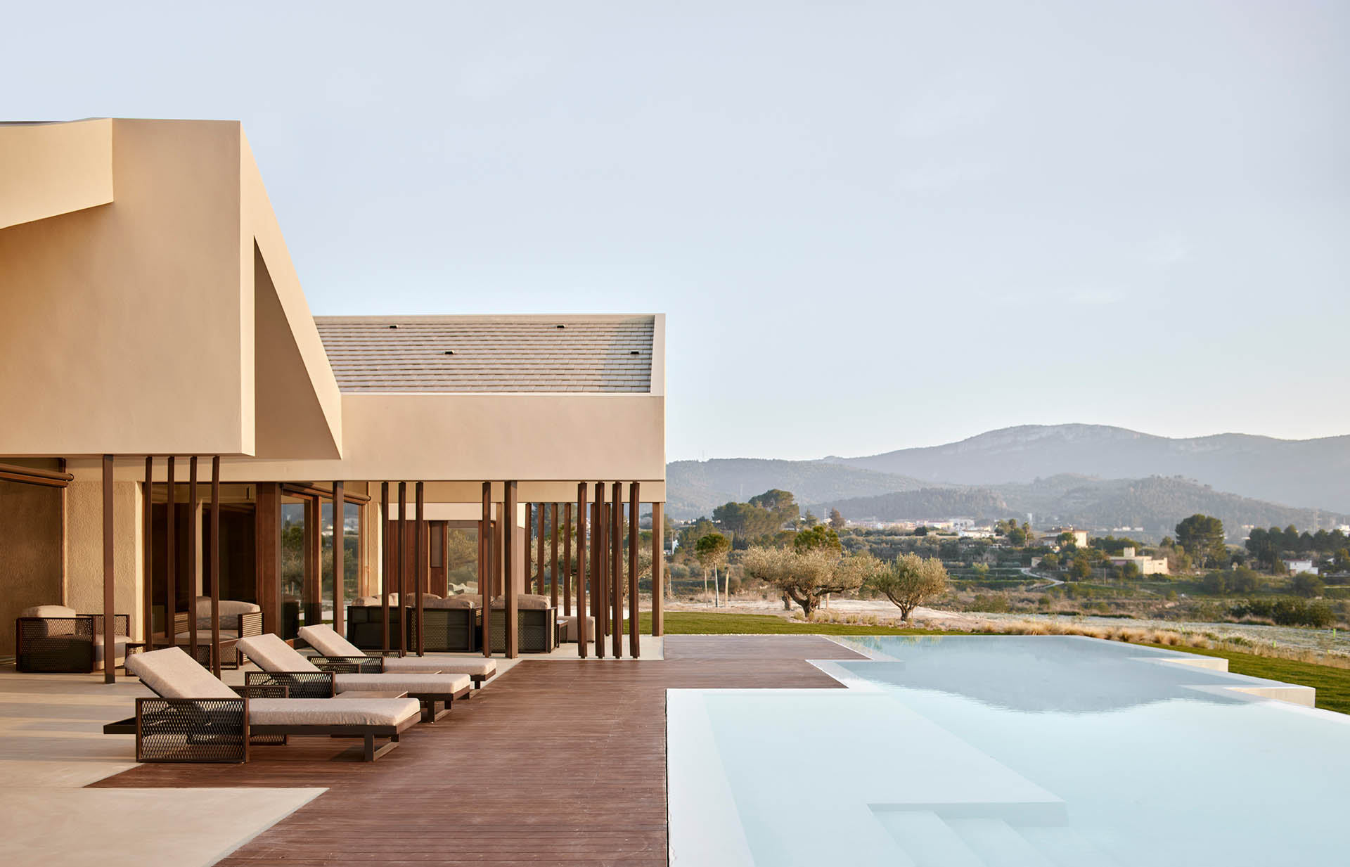 维拉酒庄丨西班牙丨Ramón Esteve Estudio-11