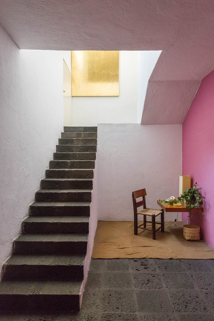 巴拉甘的色彩与光影 · 墨西哥建筑的诗意空间丨路易斯·巴拉甘-31