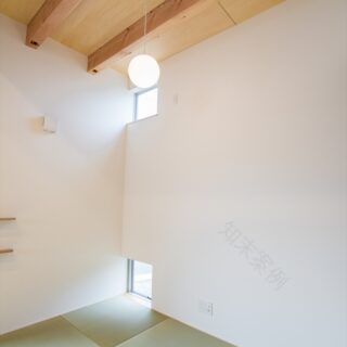 公園前の2世帯の住まい丨m+h(エムアンドエイチ)建築設計スタジオ-15