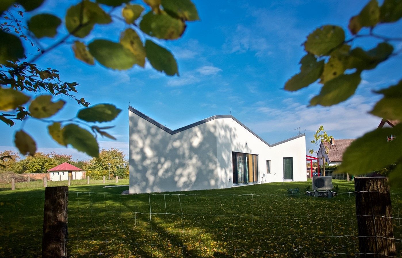 带圆形厨房的异型布局住宅丨捷克丨ZETTE工作室-53