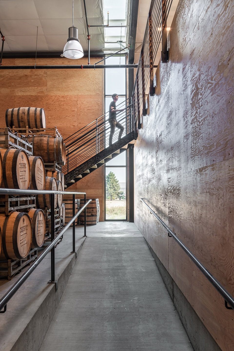 华盛顿Woodinville Whiskey酒厂丨美国华盛顿丨Graham Baba Architects-37