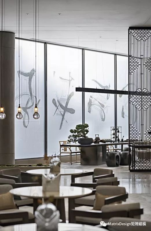 世茂杭州钱塘天誉销售中心 | 古雅与现代的完美融合-11