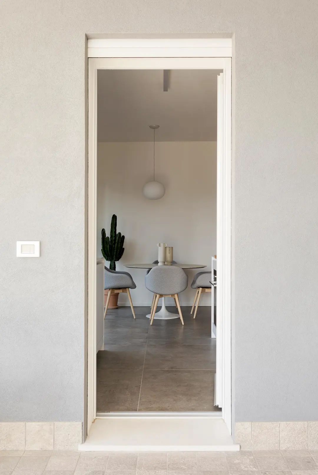 简约精致的小公寓-24