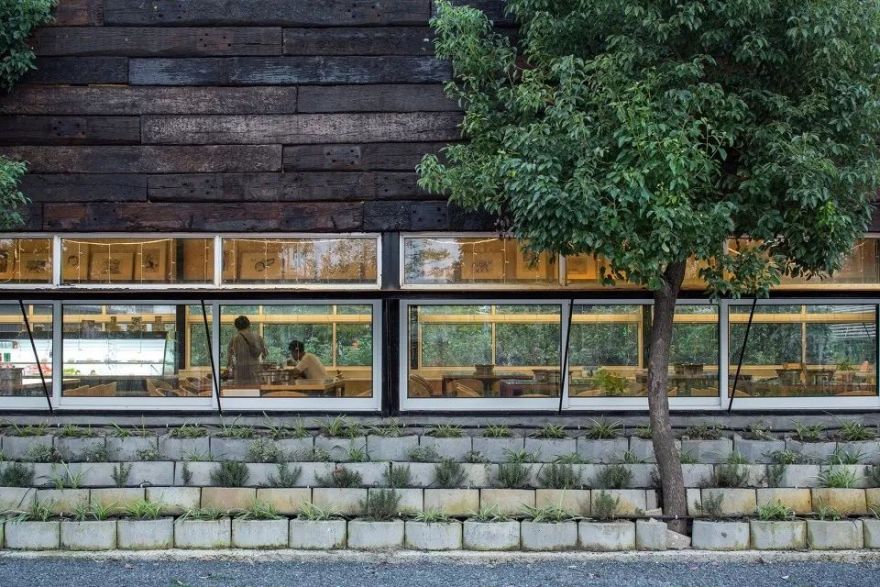 乡村烤肉店,因地制宜的节能设计-41