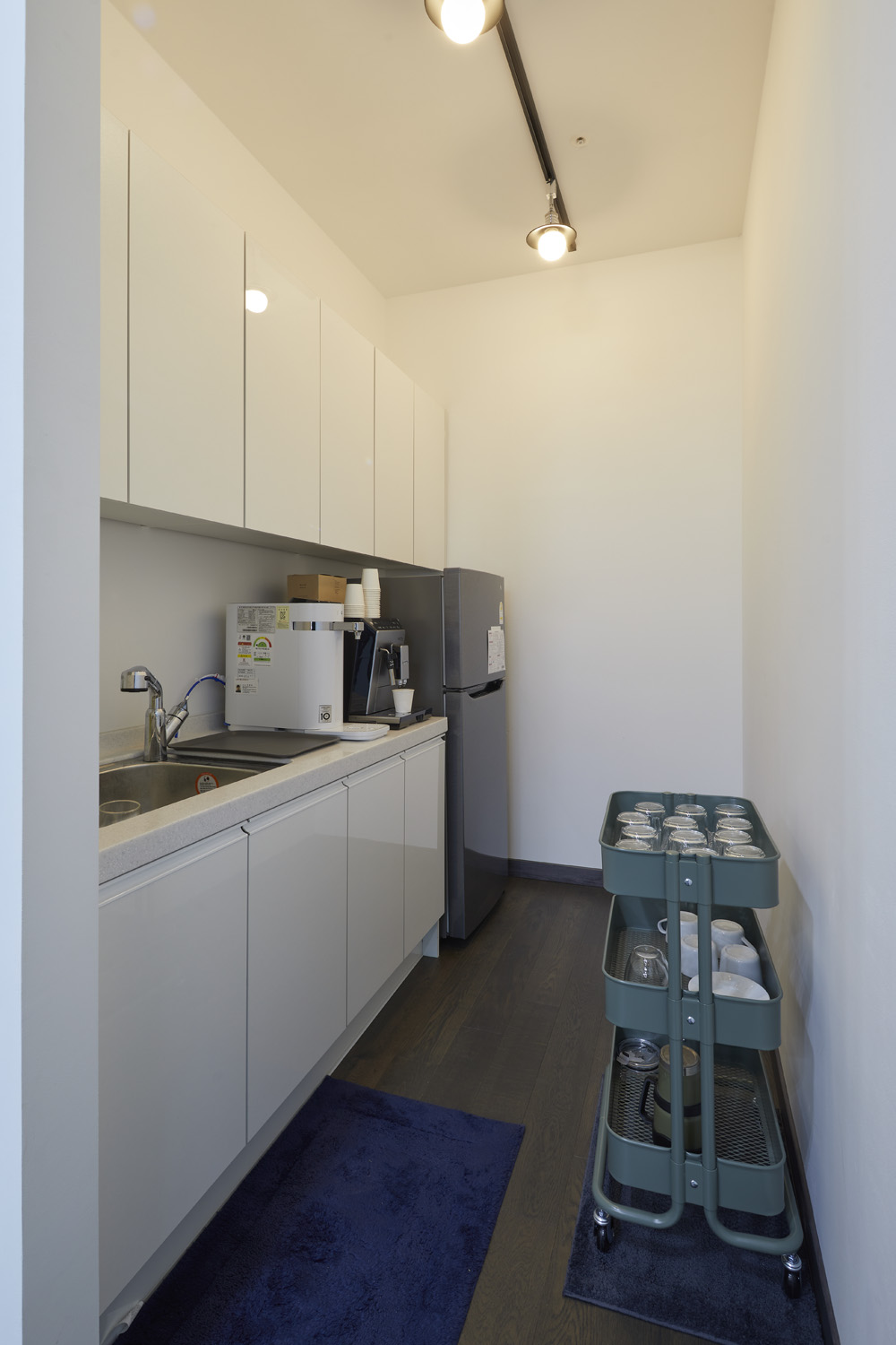 30 平简约办公空间，凸显舒适氛围-11