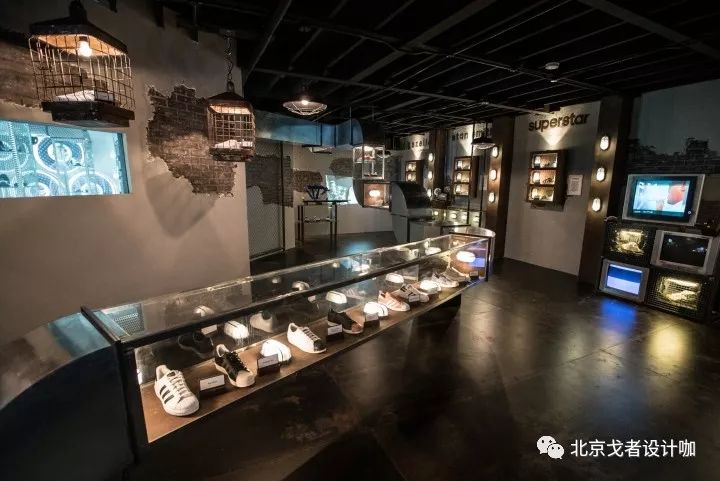 阿迪达斯“未来房屋 dxb” | 几何结构与城市景观的完美融合-8