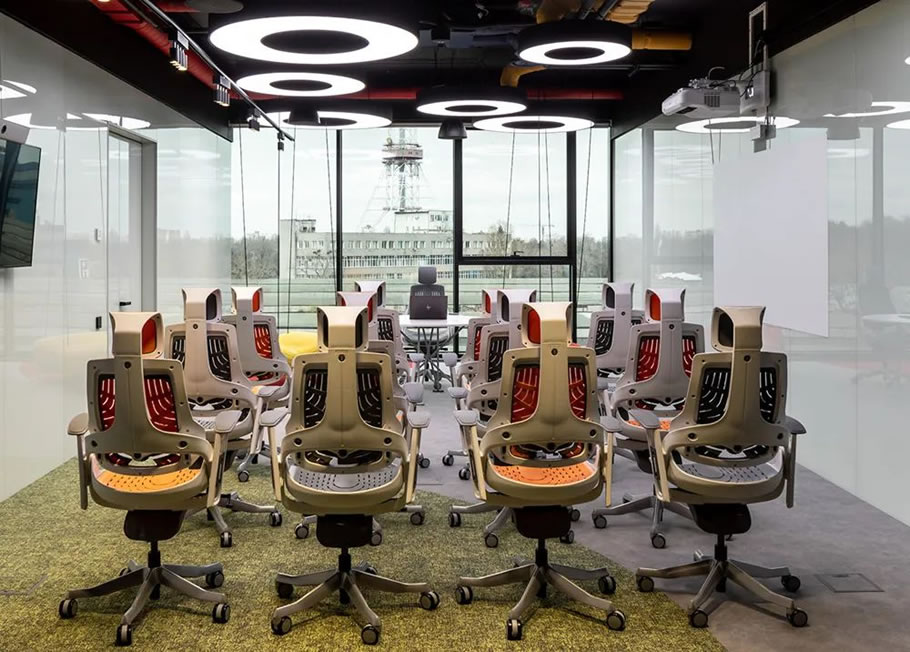 Academy DTEK 教育平台办公设计丨乌克兰基辅丨Sergey Makhno Architects-33