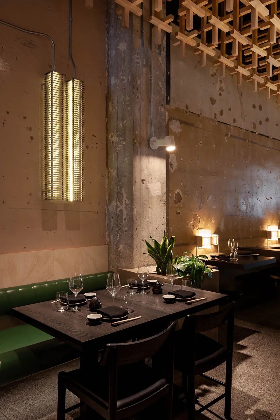 蒙特利尔 RYÙ餐厅 | 侘寂之美，历史与现代的对话-36