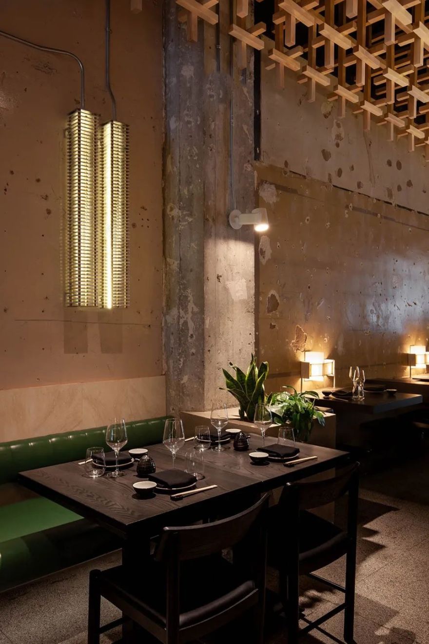 蒙特利尔 RYÙ餐厅 | 侘寂之美,历史与现代的对话-36